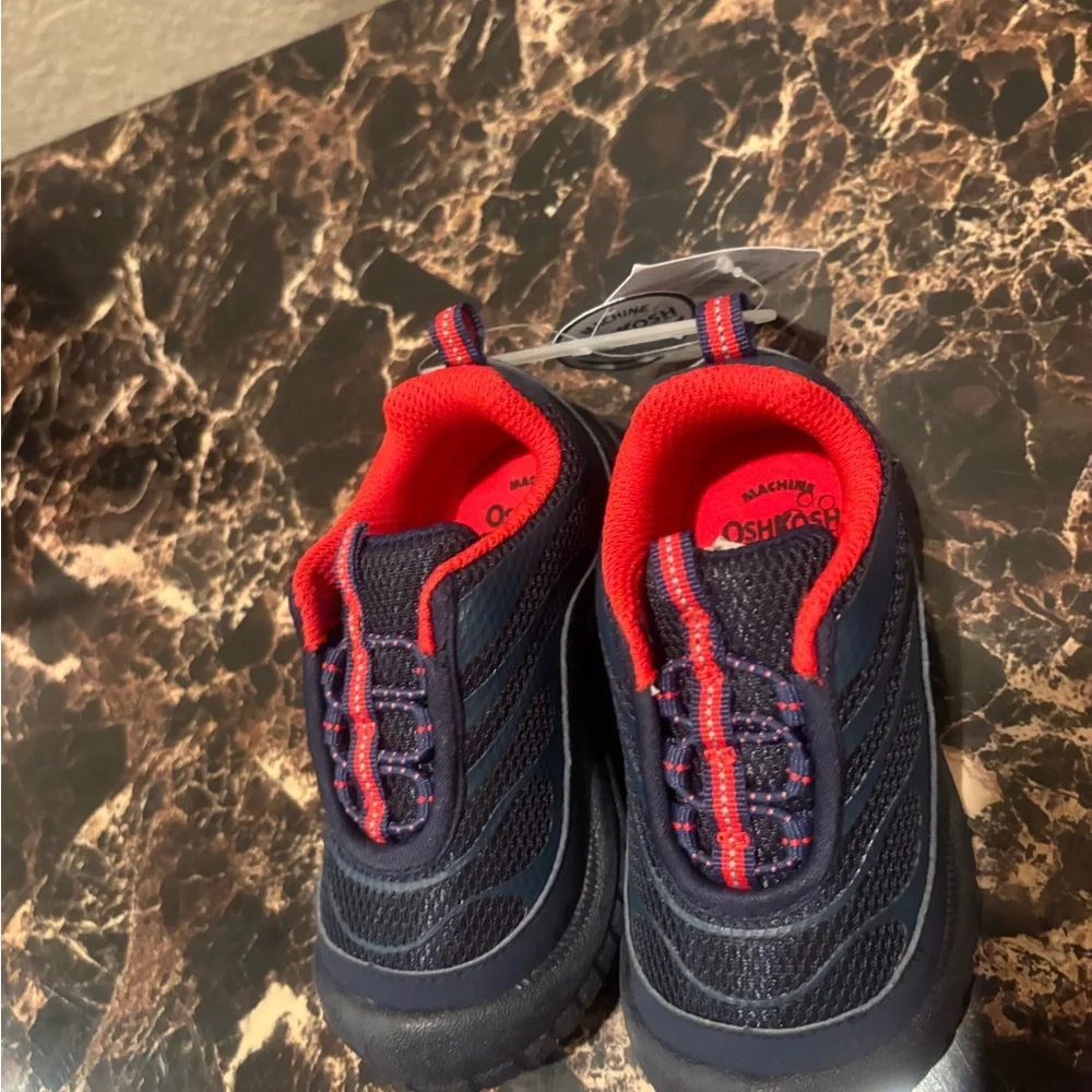 Osh Kosh‎ Kids Navy and Red Shoes